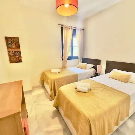 Lovely Two Bedroom Apartment Estepona