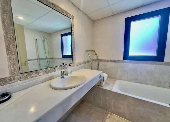 Lovely Two Bedroom Estepona